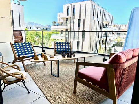 Patio, Balcony/Terrace