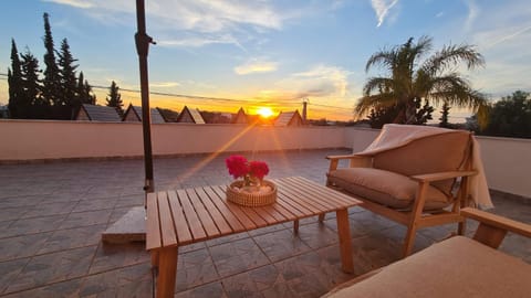 View (from property/room), Balcony/Terrace, Sunset