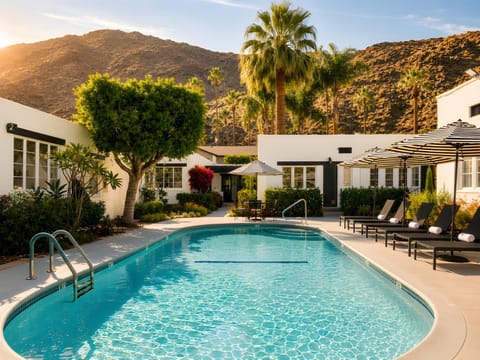 Property building, Patio, Spring, Day, Natural landscape, Summer, Mountain view, Pool view, Swimming pool, sunbed