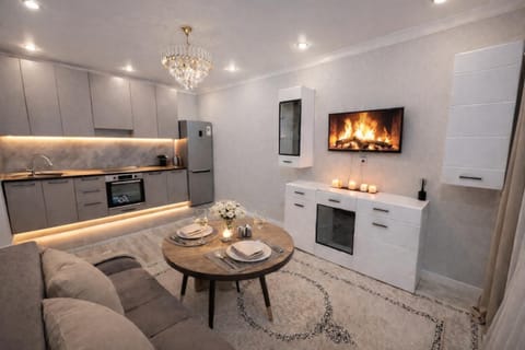Kitchen or kitchenette, Living room