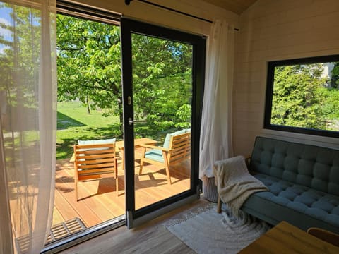 Spring, Garden, View (from property/room), Balcony/Terrace, Living room, Seating area, Garden view