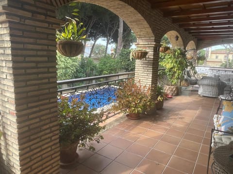 Balcony/Terrace, Pool view