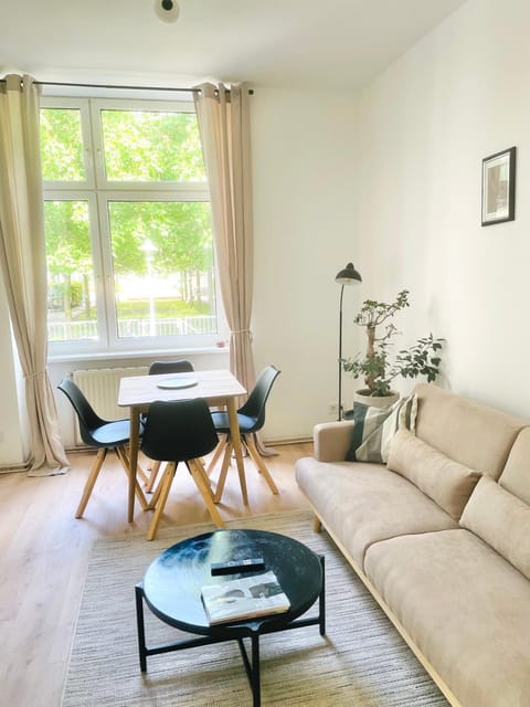 Living room, Seating area, Dining area, Bedroom