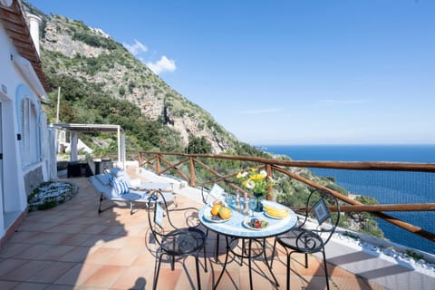 Balcony/Terrace, Dining area