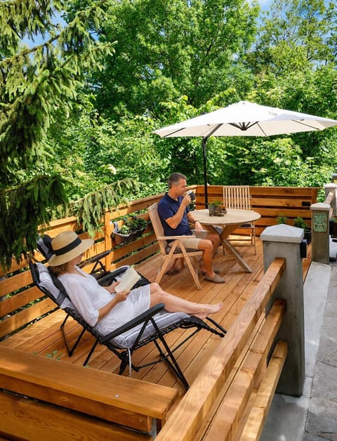 Patio, People, Balcony/Terrace, Sunrise, sunbed
