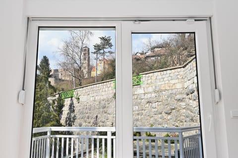 Patio, Day, View (from property/room), Balcony/Terrace