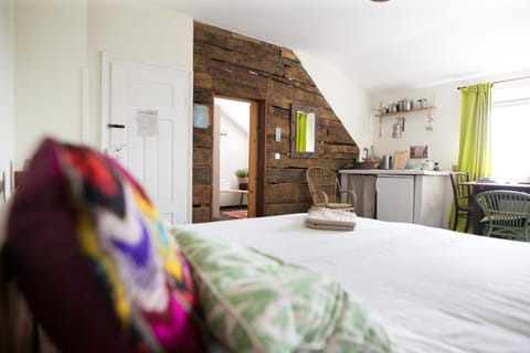 Kitchen or kitchenette, Photo of the whole room