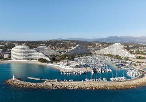 Beach, Mountain view, Sea view