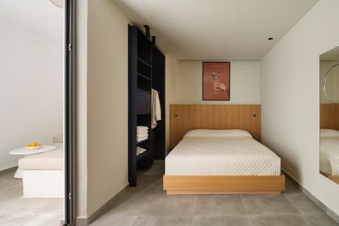Bed, Photo of the whole room, Bedroom, towels, wardrobe