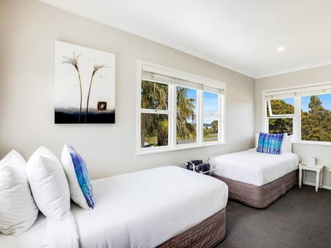 Kiwi House Waiheke Bed and Breakfast in Auckland Region