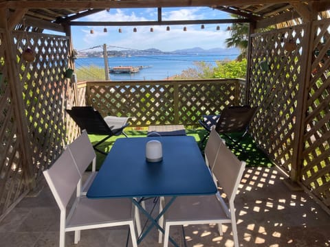 Patio, Day, Natural landscape, View (from property/room), Balcony/Terrace, Dining area, Sea view