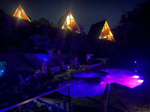 Night, Hot Tub