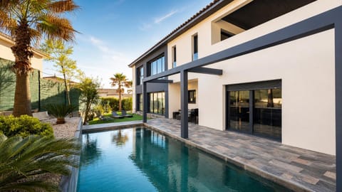 Patio, Garden, View (from property/room), Swimming pool