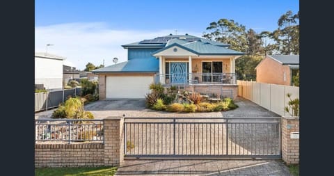 Property building, Day