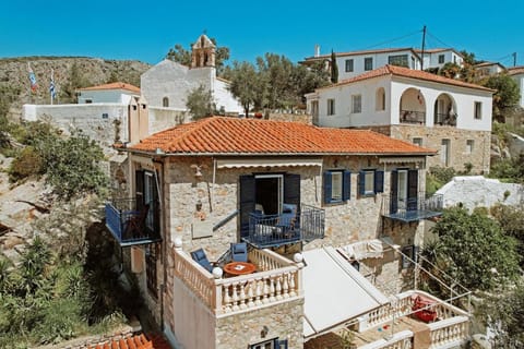 Property building, Day, Landmark view