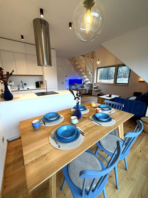 Kitchen or kitchenette, Living room, Dining area