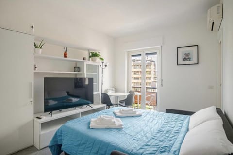 People, Living room