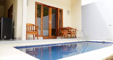 Pool view, Swimming pool, Swimming pool, sunbed