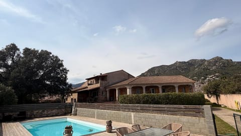 Property building, Day, Natural landscape, BBQ facilities, Garden, View (from property/room), Balcony/Terrace, Mountain view, Pool view, Swimming pool, Meals, Dinner, sunbed