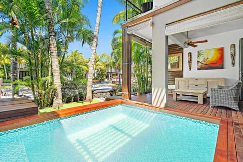 Property building, Patio, Swimming pool