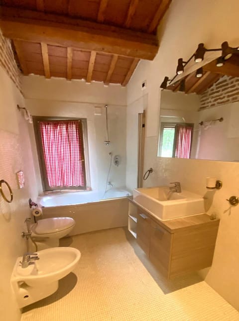 Agriturismo Ferrara Chalet Farm Stay in Veneto