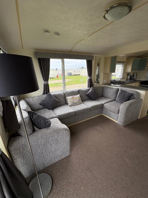 View (from property/room), Living room, Seating area