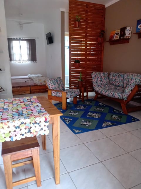 Living room, Area and facilities