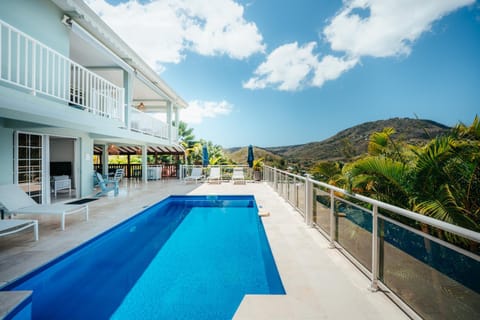 Property building, Patio, View (from property/room), Balcony/Terrace, Mountain view, Pool view, Swimming pool, sunbed