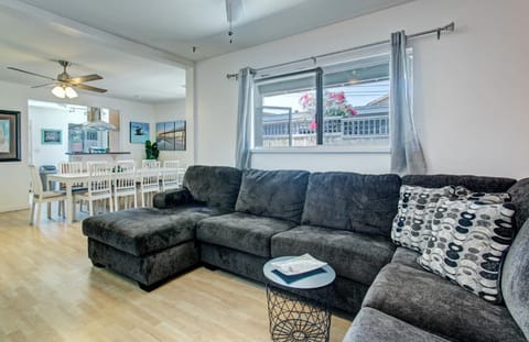 Walking distance to the beach! - Beach Dreams House in Del Mar