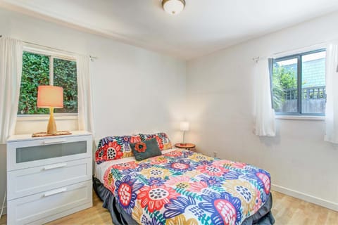 Walking distance to the beach! - Beach Dreams House in Del Mar