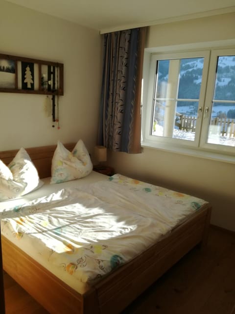 Bed, Decorative detail