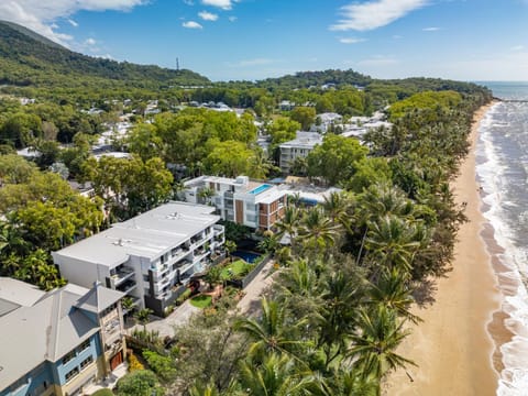 Property building, Nearby landmark, Beach