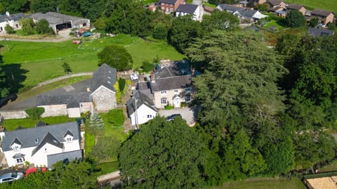 Bird's eye view, On site, Garden view