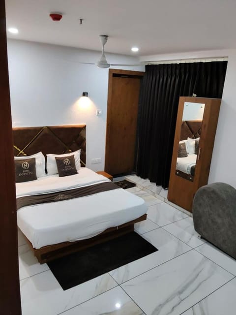 Bed, Bedroom, wardrobe