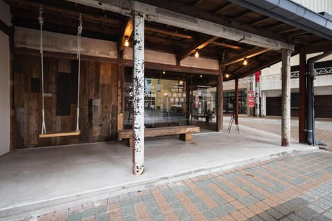 Property building, Day