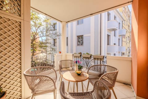 Property building, View (from property/room), Balcony/Terrace, Seating area
