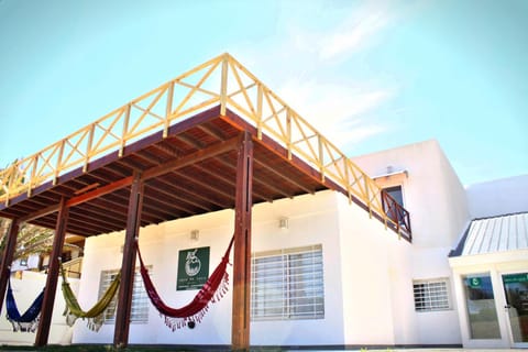 Facade/entrance, Floor plan