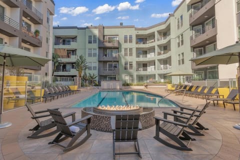 Property building, Pool view, sunbed