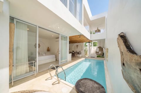 Patio, Swimming pool