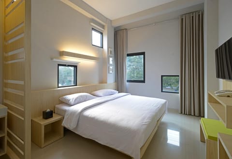 Bed, Photo of the whole room