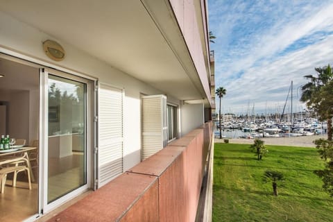 Natural landscape, View (from property/room), Balcony/Terrace, Sea view