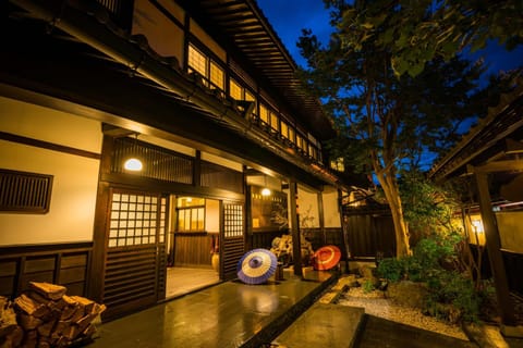 Property building, Night