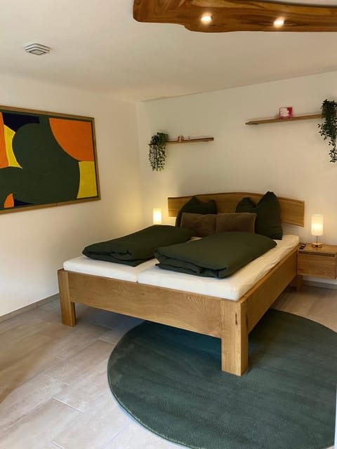 Bed, Photo of the whole room