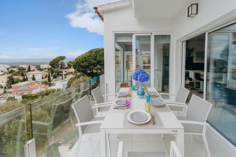 Natural landscape, Balcony/Terrace