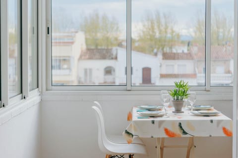 Dining area, River view