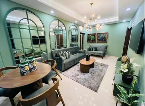 Communal lounge/ TV room, TV and multimedia, Living room