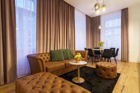 Living room, Seating area, Dining area