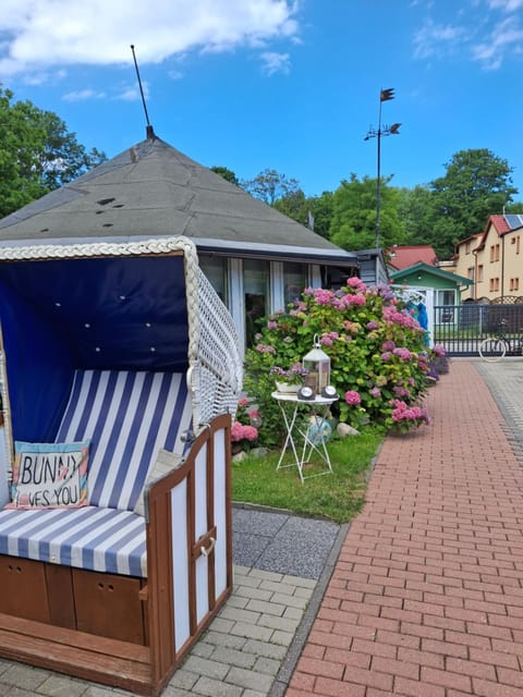 Property building, Garden view