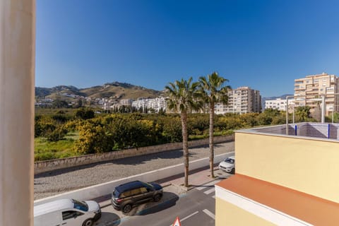 Day, Neighbourhood, Street view, Location