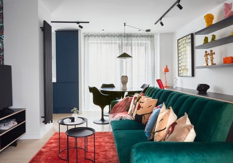 TV and multimedia, Living room, Seating area